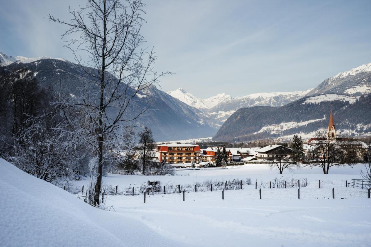 Hotel Reischach Brunico Exterior foto