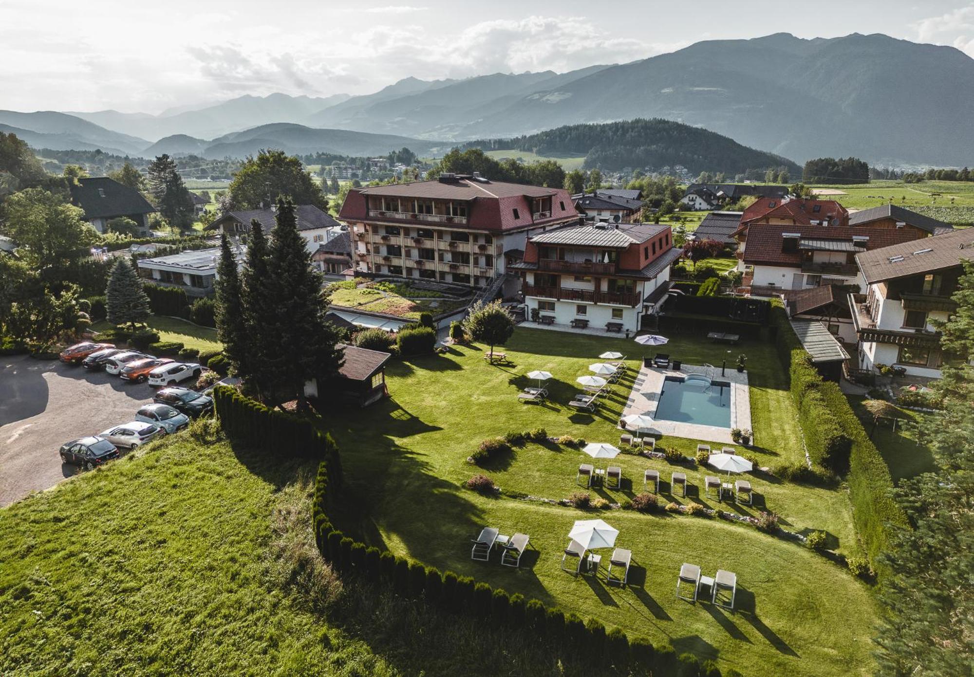 Hotel Reischach Brunico Exterior foto
